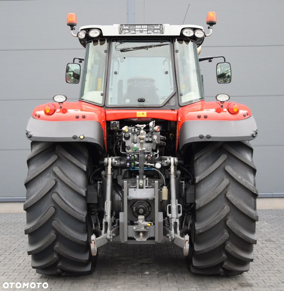 Massey Ferguson 7624 Dyna-6 - 7