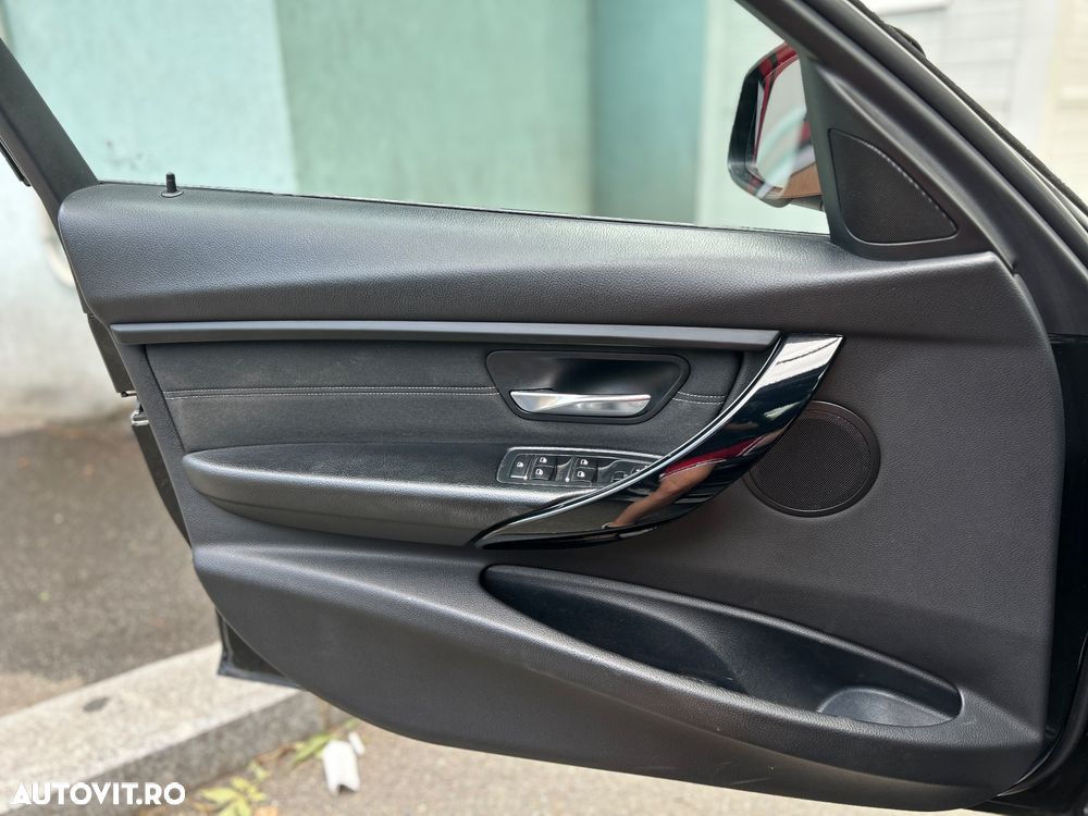 BMW Seria 3 320d Efficient Dynamic Edition Aut. Sport Line - 20
