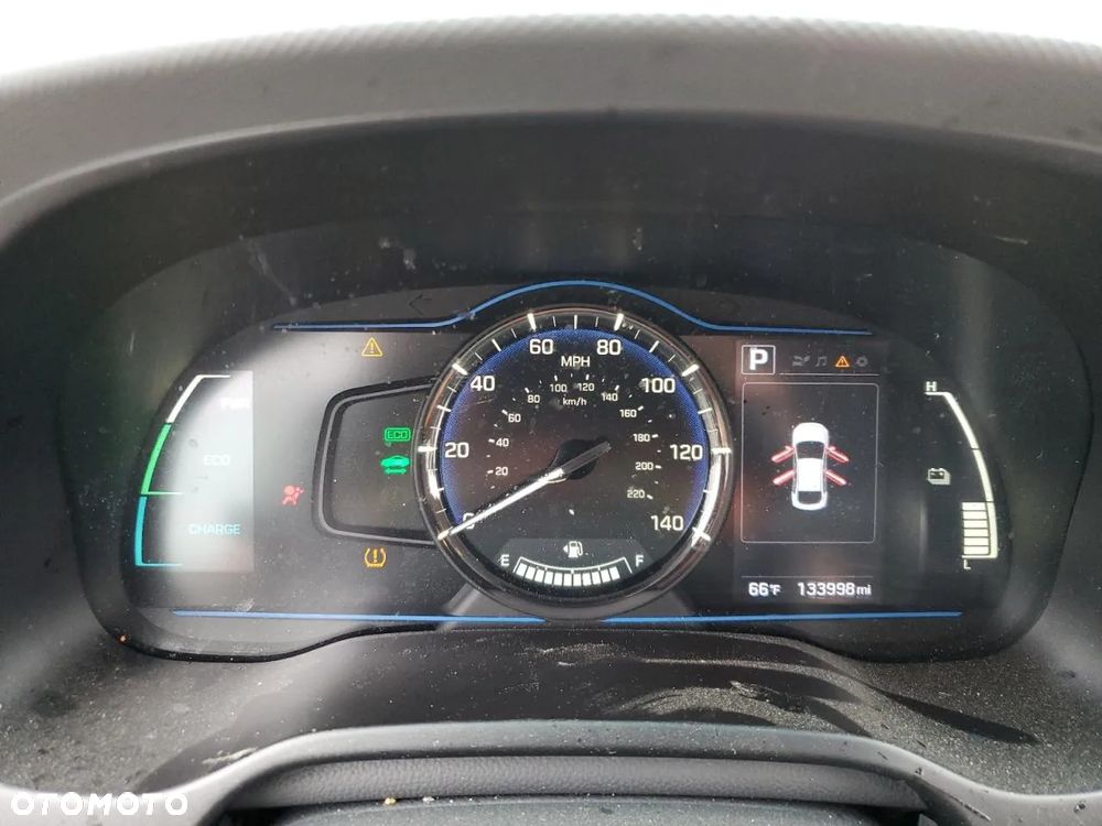 Hyundai IONIQ hybrid Premium - 9