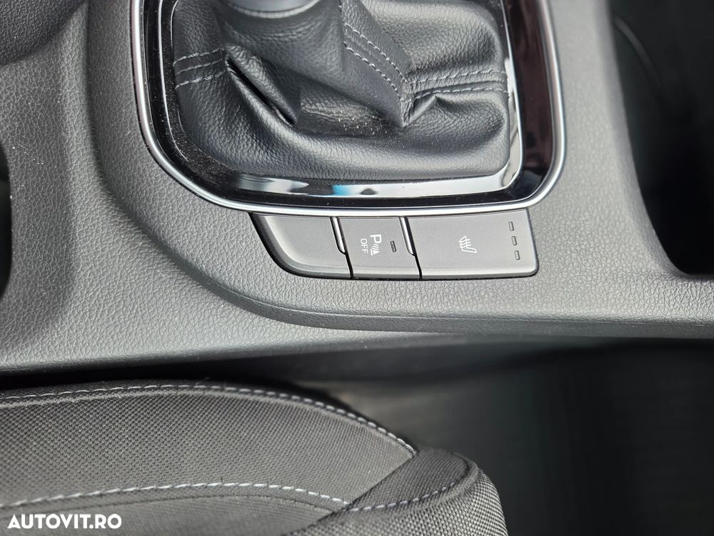 Hyundai i30 - 12