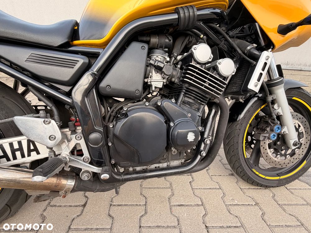 Yamaha FZ6 - 7