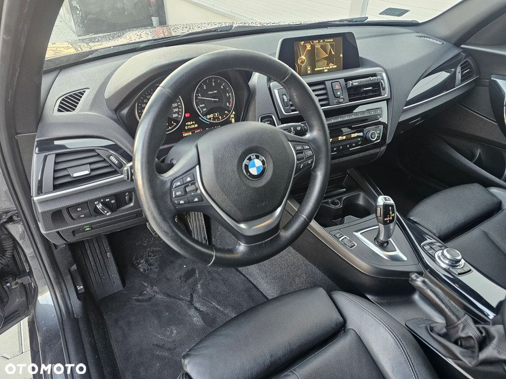 BMW Seria 1 120d Sport-Aut Urban Line - 22