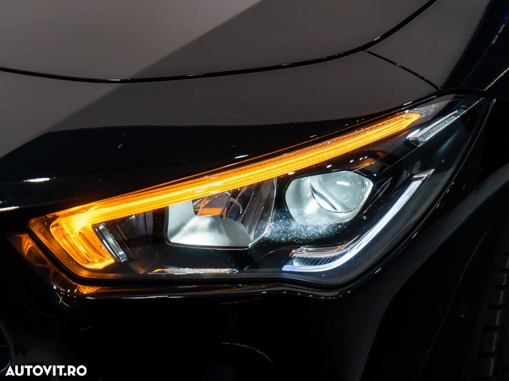 Mercedes-Benz CLA 250 e 8G-DCT Progressive - 12