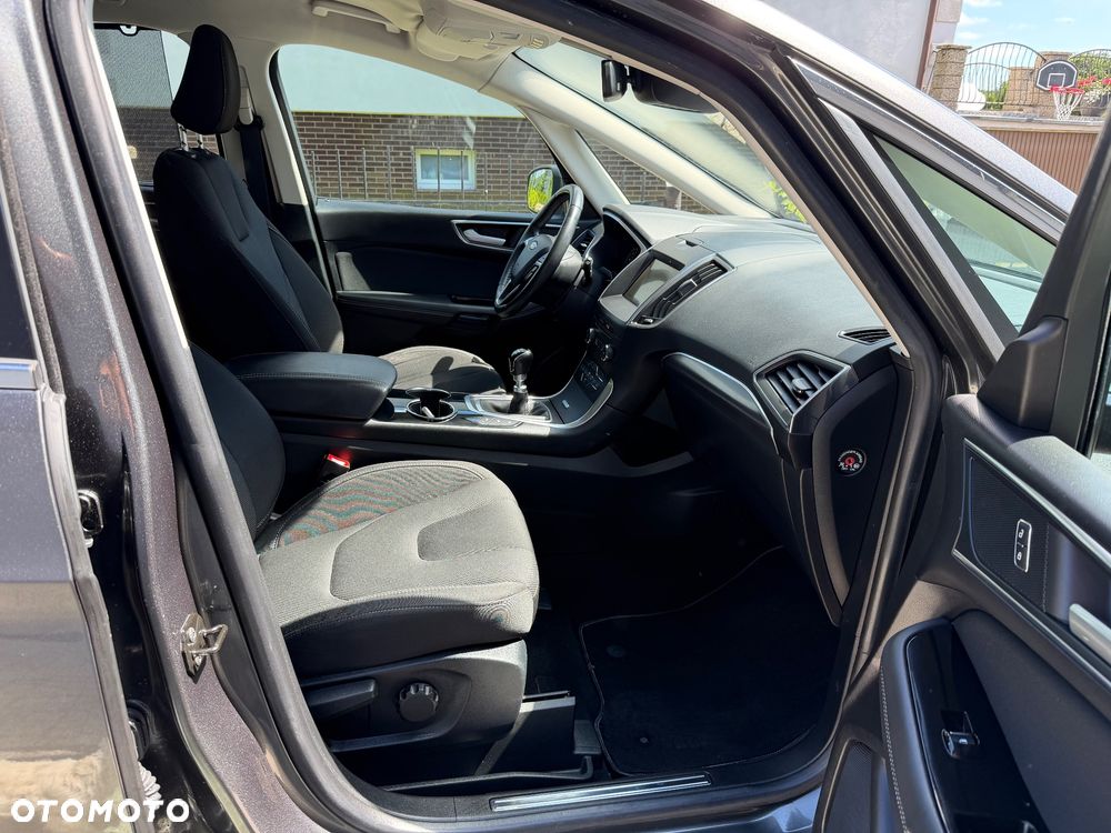Ford S-Max 2.0 EcoBlue Titanium - 17