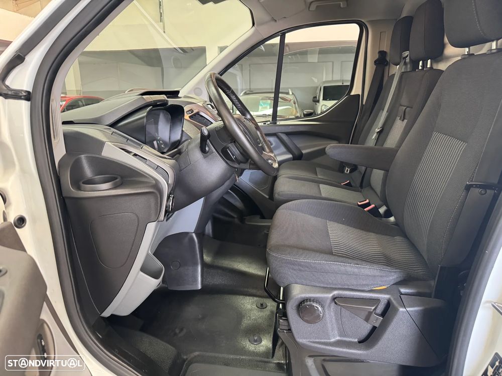 Ford Transit Custom 2.2 - 11