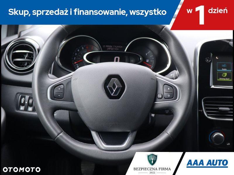 Renault Clio - 17