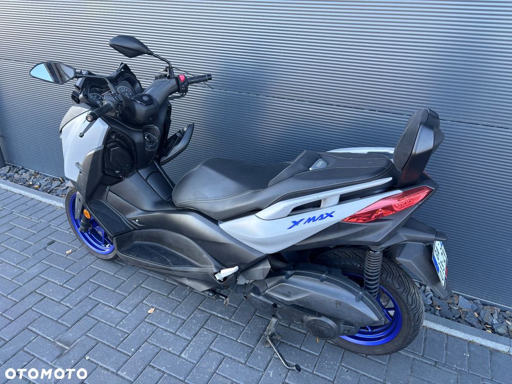 Yamaha X-max - 3