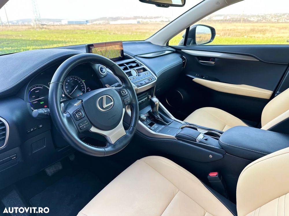 Lexus Seria NX 300h AWD Executive Plus - 14