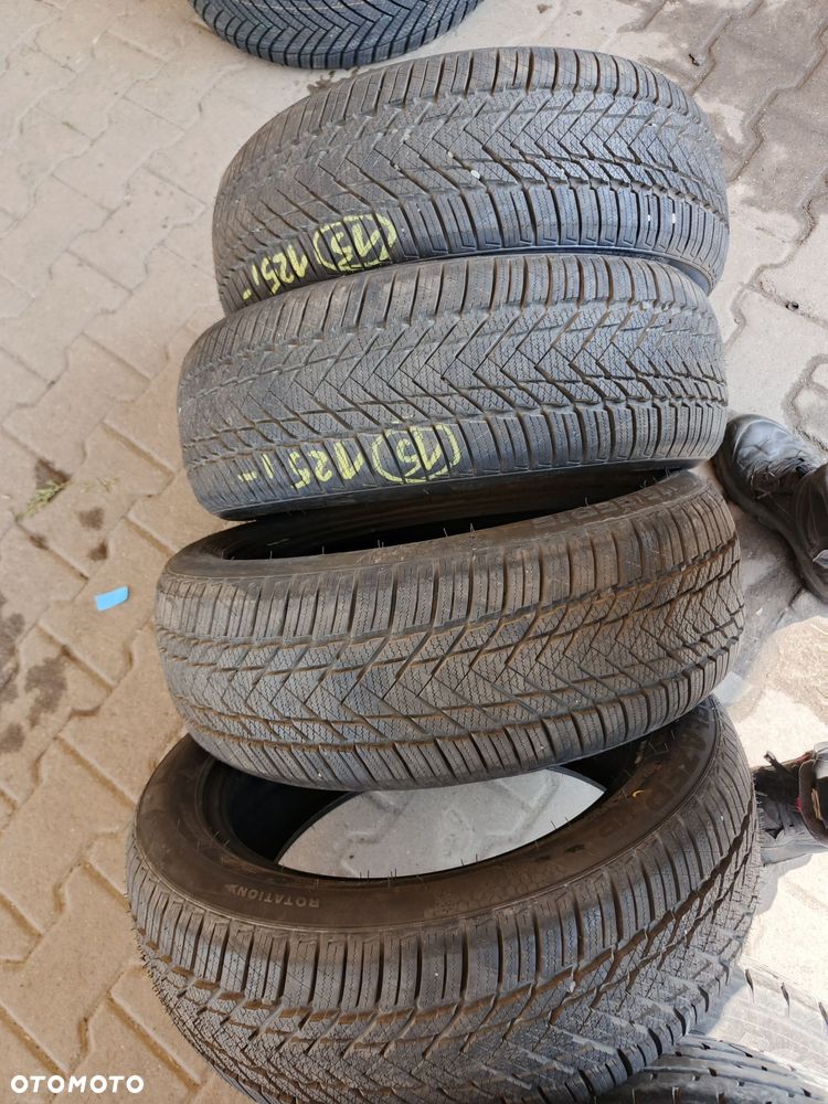 Opony zimowe Compasal nowe demo 175/55/15 2024r.