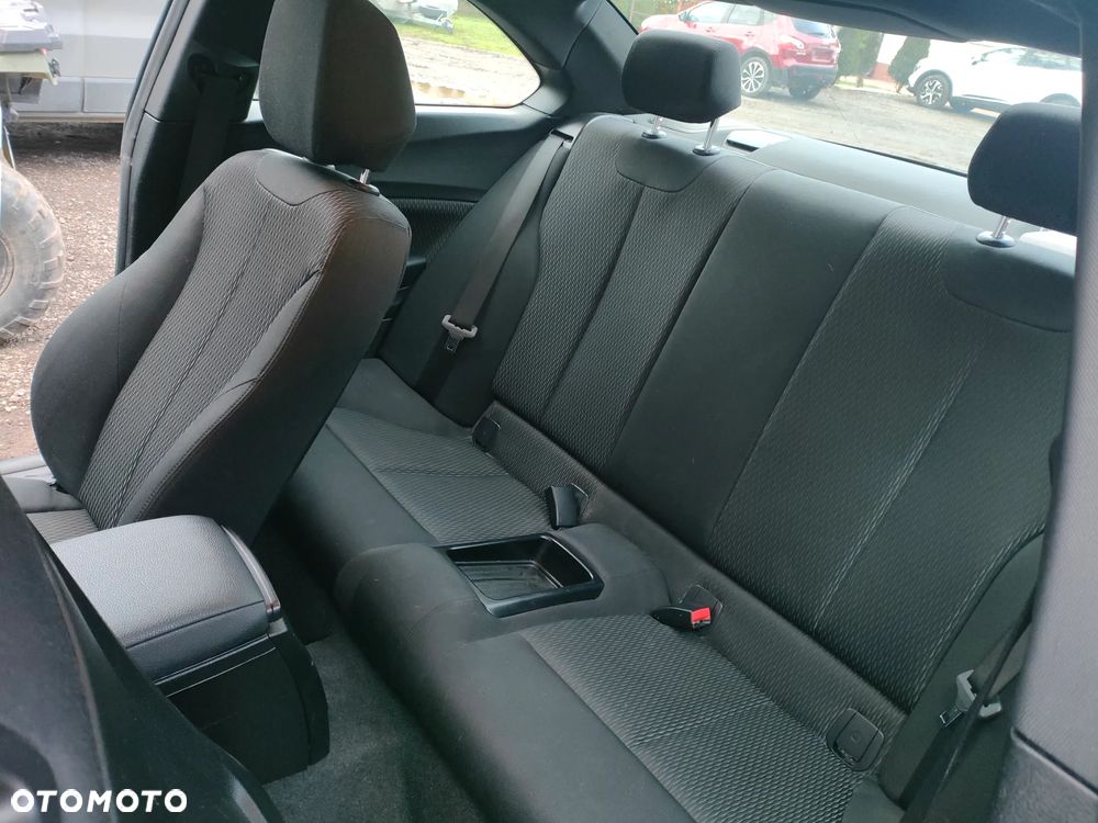 BMW Seria 2 218d Luxury Line - 14