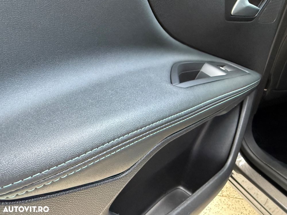 Peugeot 3008 BlueHDi 130 Stop & Start EAT8 Allure - 34