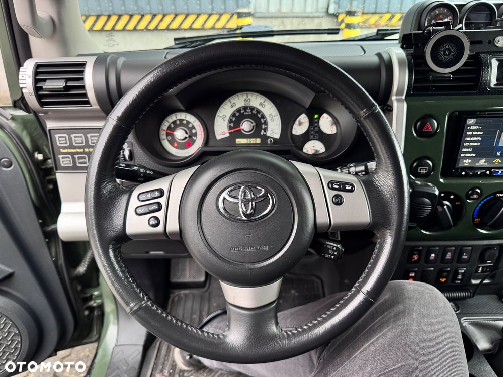 Toyota FJ 4.0 4x4 - 19