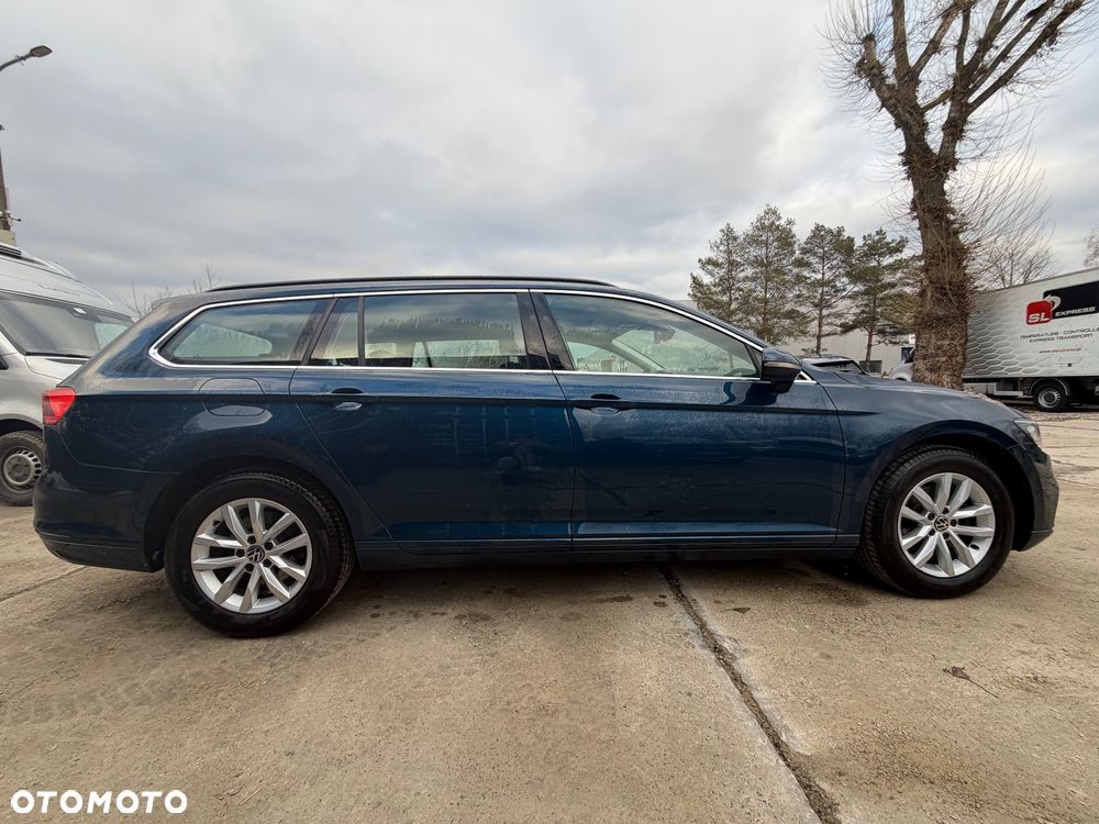 Volkswagen Passat 1.5 TSI EVO Business - 11