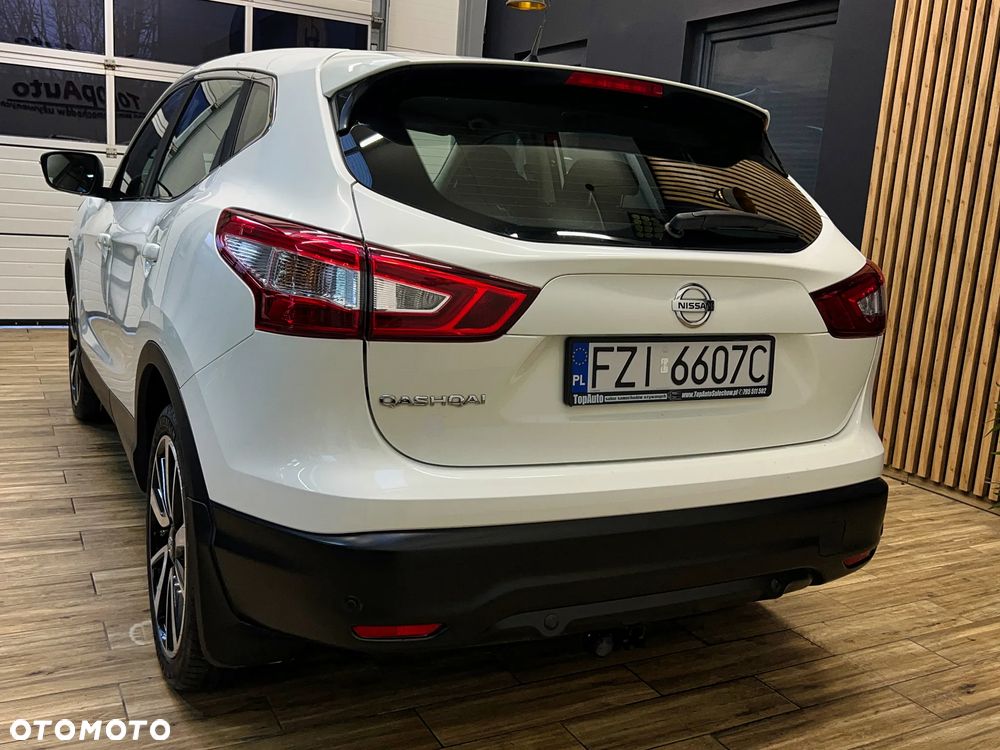 Nissan Qashqai 1.2 DIG-T N-Connecta EU6 - 11
