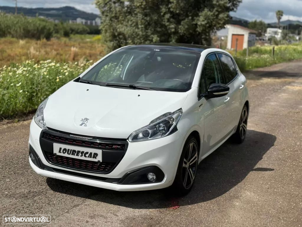 Peugeot 208 1.2 PureTech GT Line - 25