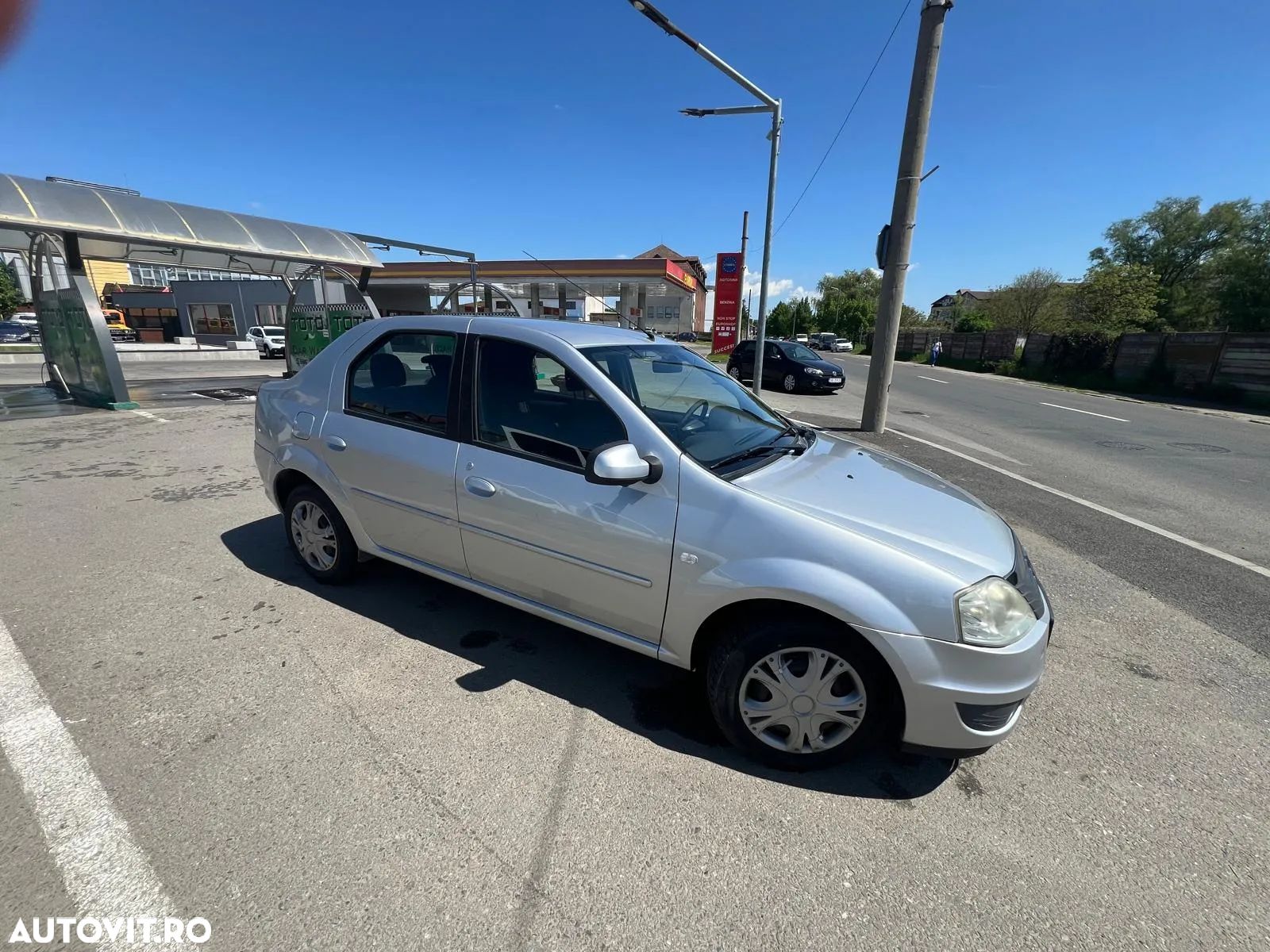 Dacia Logan 1.2 Laureate - 1