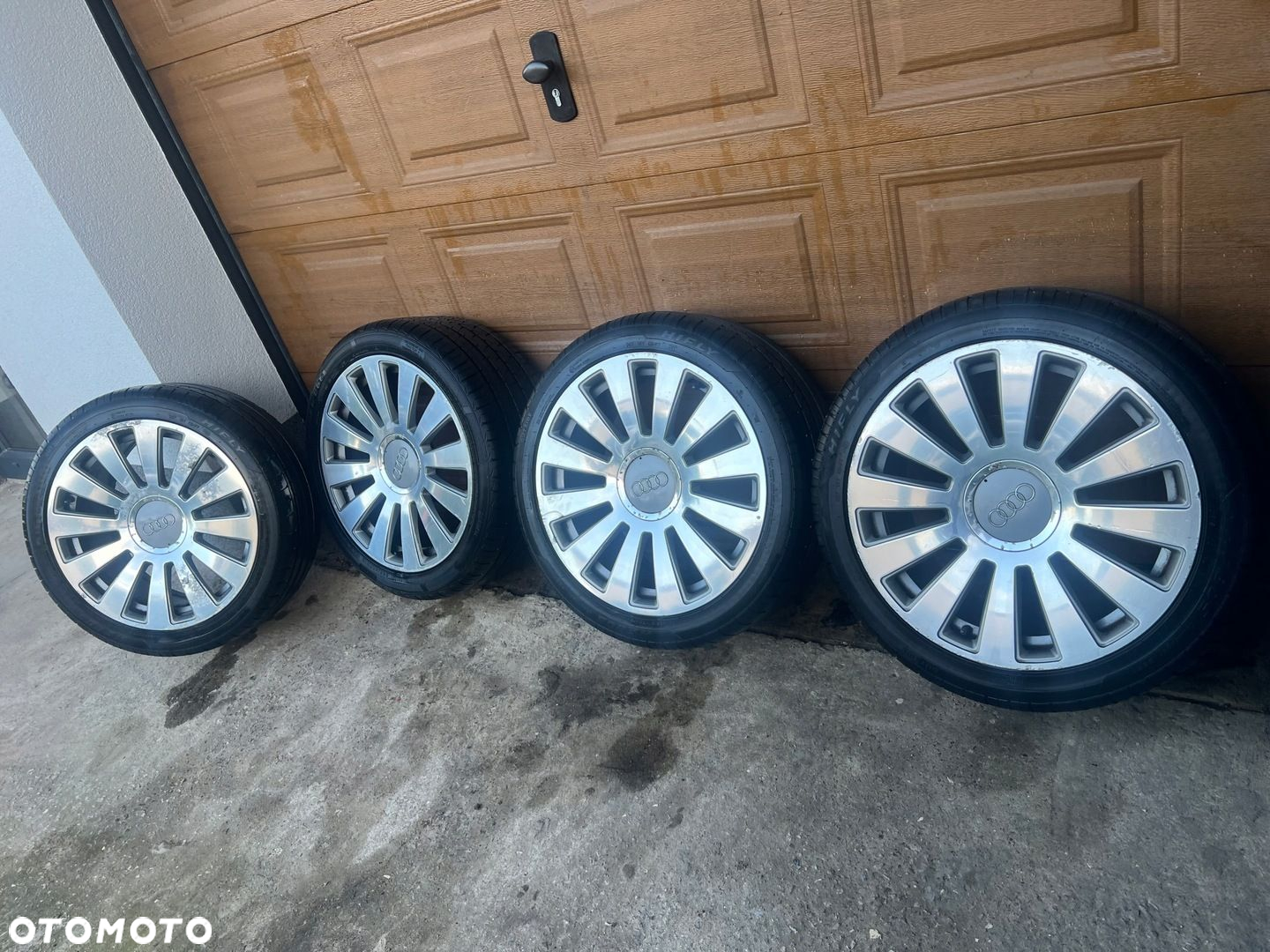 FELGI ALUMINIOWE AUDI A8 S8 D3 4E0601025N 19 5X112 8,5J ET45 KOMPLET - 2