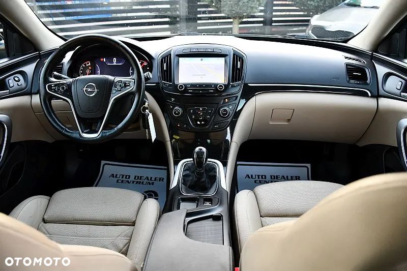 Opel Insignia 1.6 T Cosmo S&S - 23