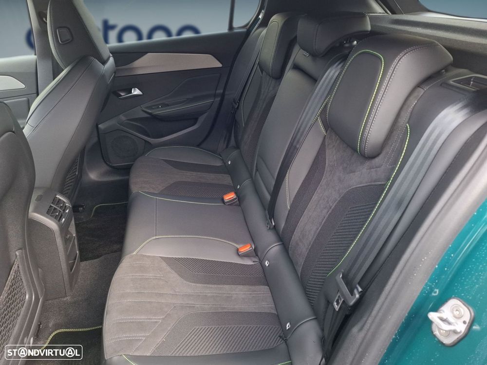 Peugeot e-308 54 kWh GT - 11