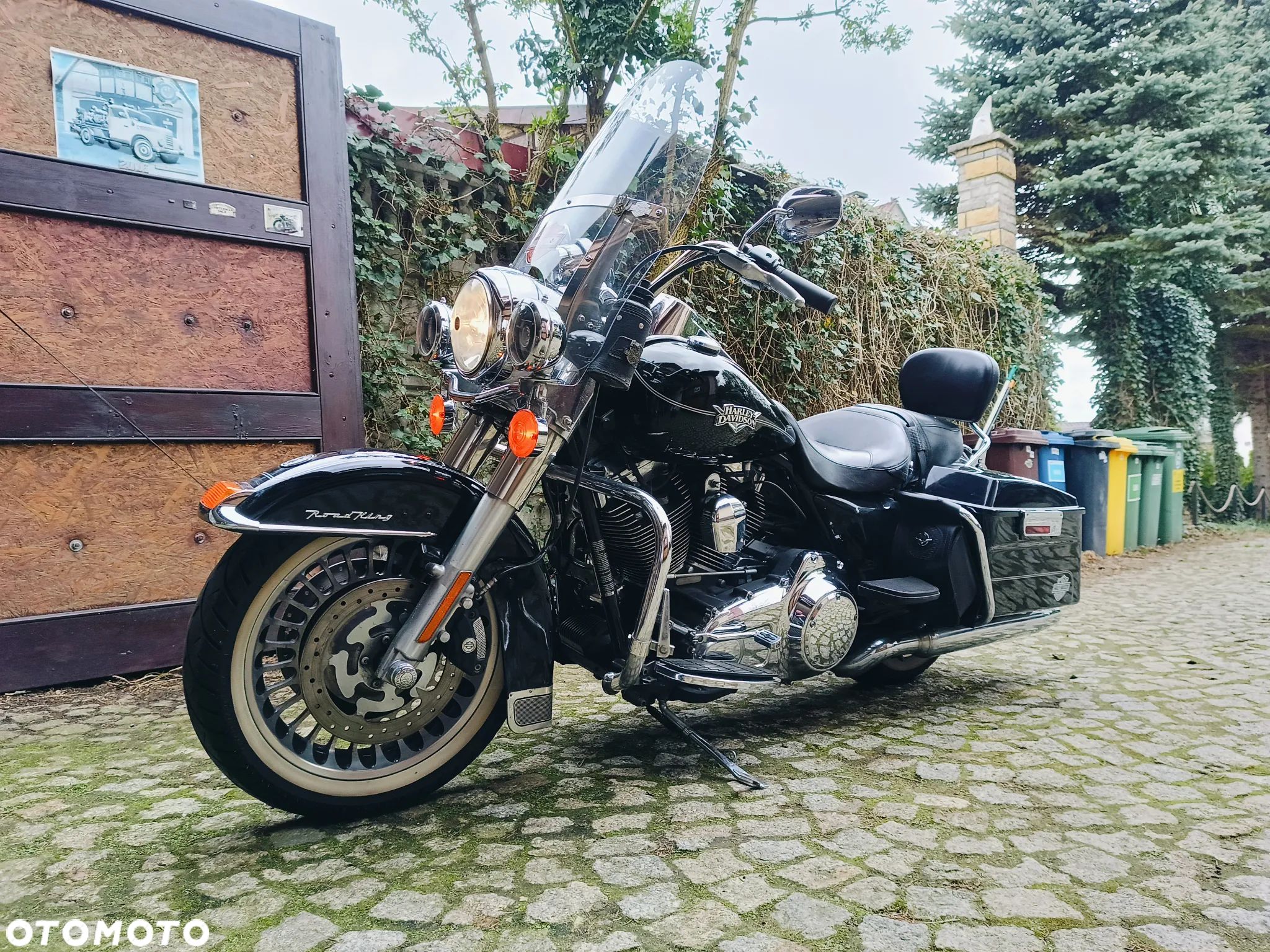 Harley-Davidson Touring Road King - 1