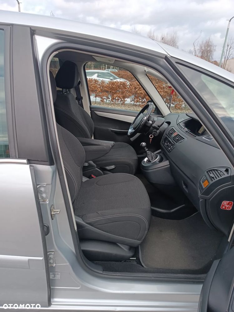 Citroën C4 Picasso - 9