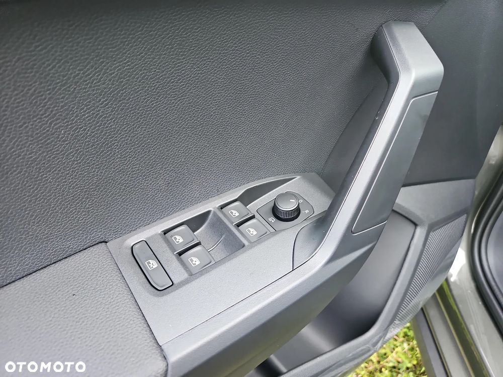 Seat Arona 1.0 TSI Style S&S DSG - 14