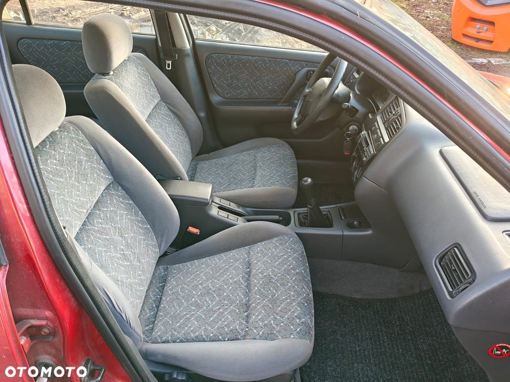 1997 Nissan primera 2.0 16v 115 km klima 168 tyś km - 9