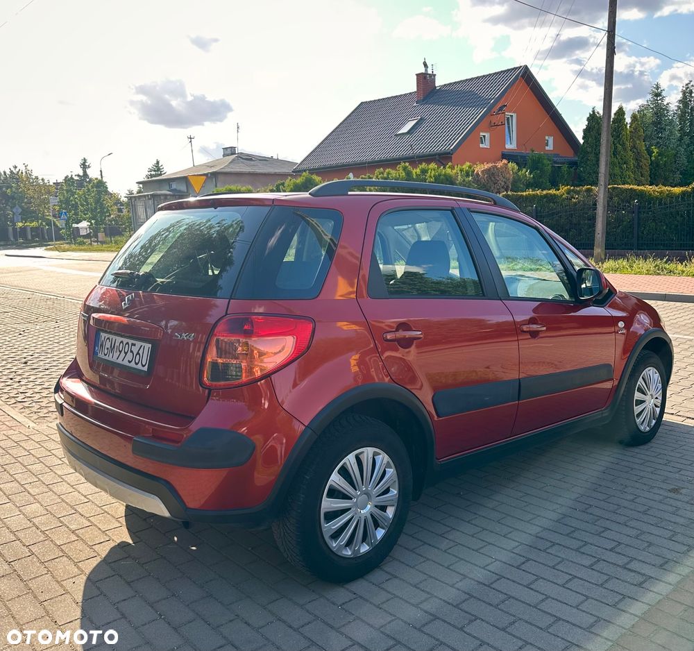 Suzuki SX4 - 4