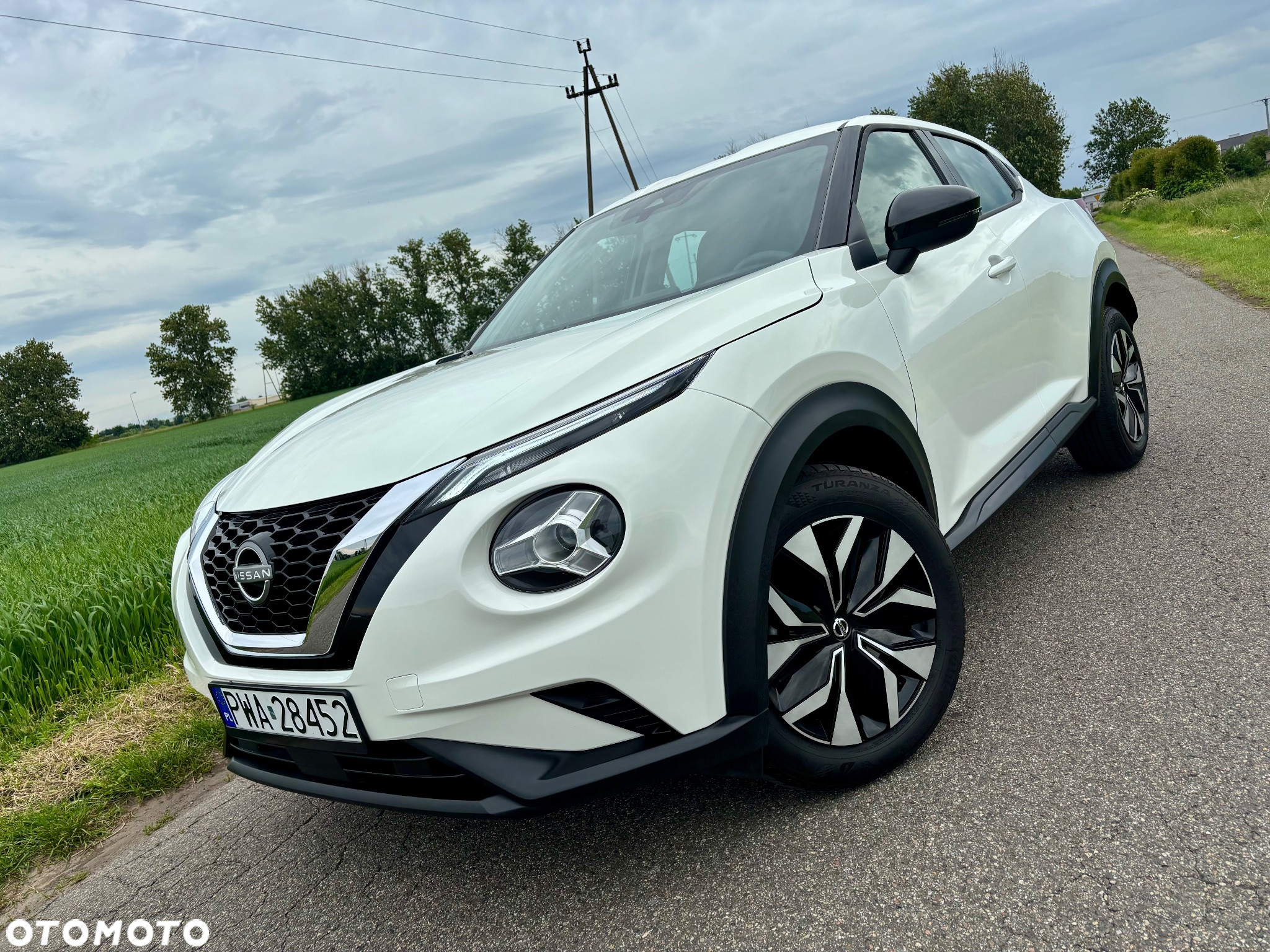 Nissan Juke 1.0 DIG-T Tekna - 21