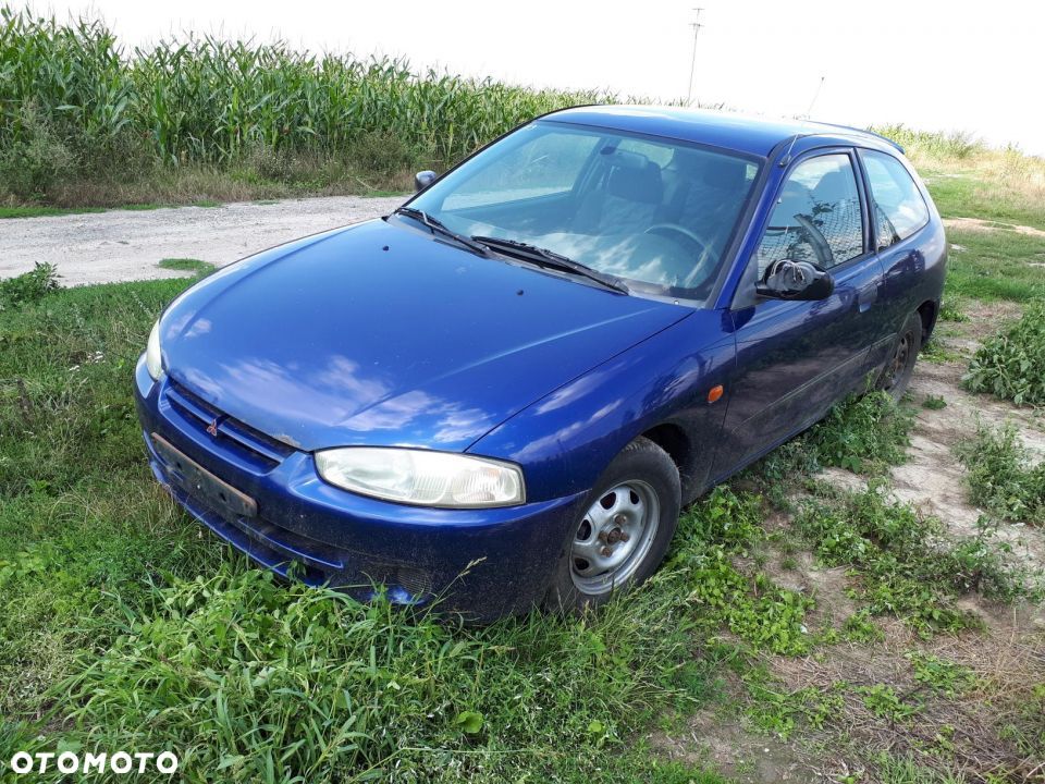Części Mitsubishi Colt CJ0 1.3 98r 3-drzwi - 1