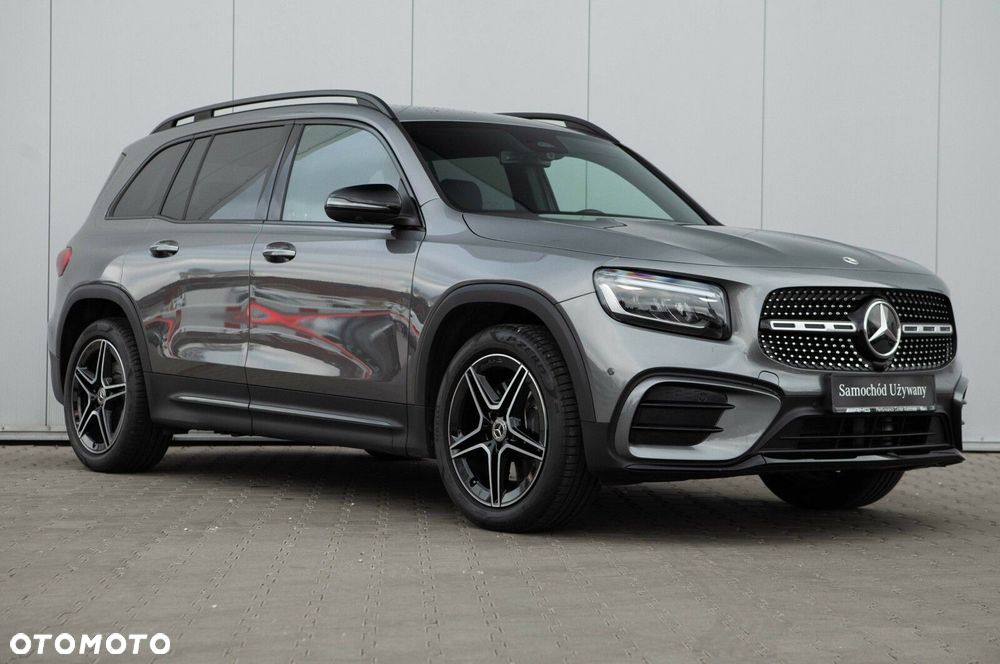 Mercedes-Benz GLB - 4