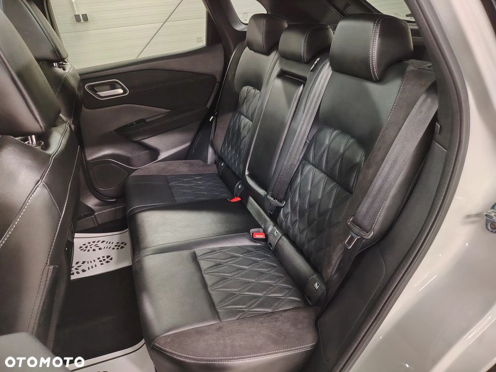 Nissan Qashqai 1.3 DIG-T MHEV Xtronic Tekna+ - 23