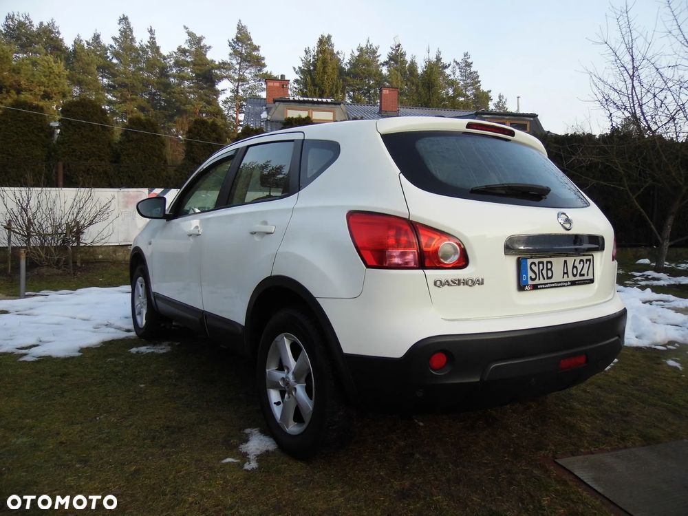 Nissan Qashqai 1.6 visia - 9
