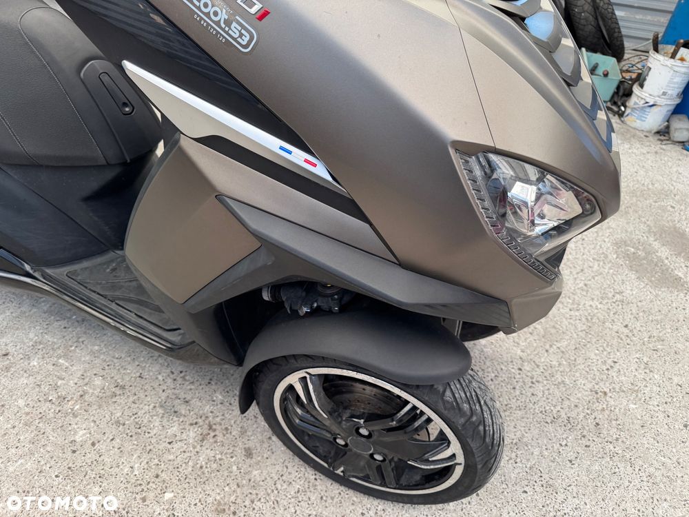 Peugeot Metropolis - 19