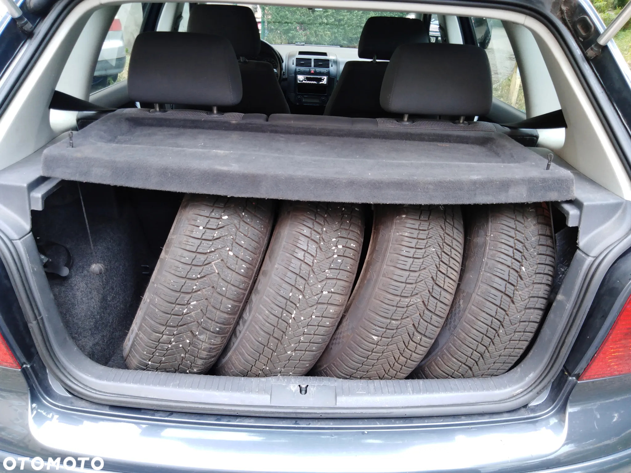 Volkswagen Polo 1.4 - 8