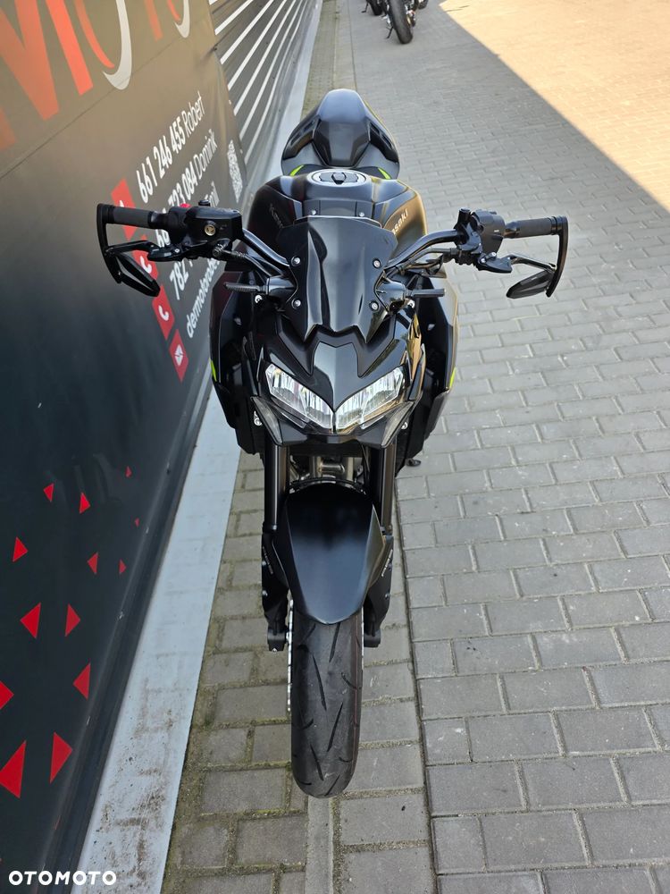 Kawasaki Z 900 - 16