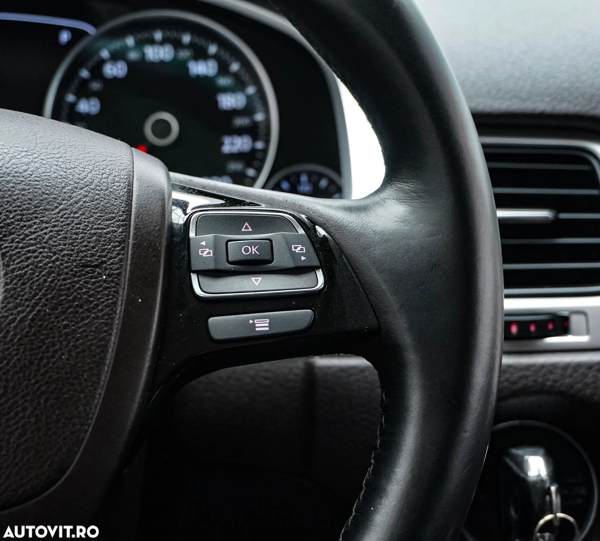 Volkswagen Touareg 3.0 V6 TDI DPF Automatik Mountain - 30