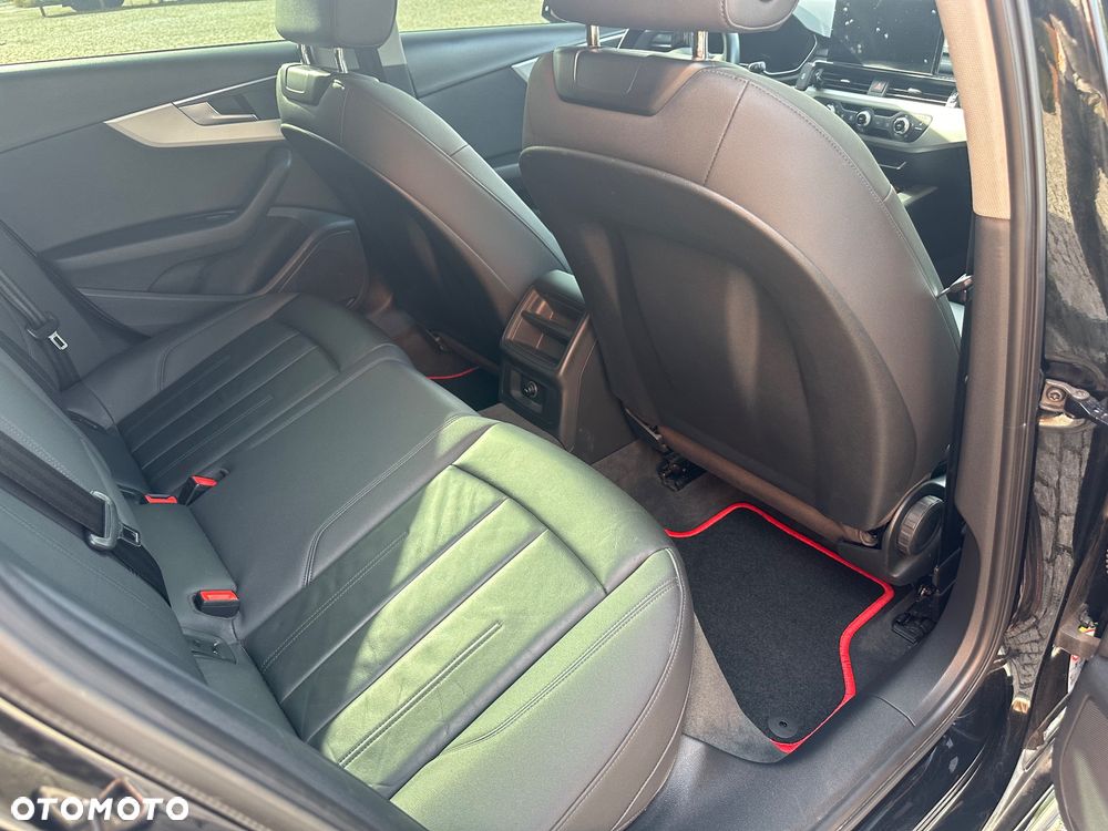 Audi A4 Avant 40 TDI S tronic S line - 15