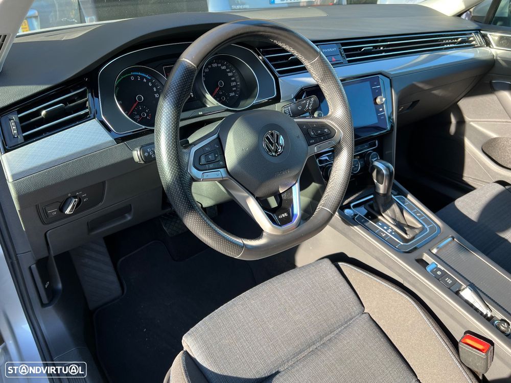 VW Passat Variant 1.4 TSI Plug-In-Hybrid DSG GTE - 19