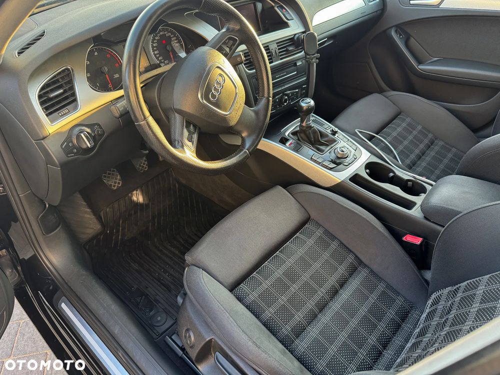 Audi A4 Limousine 2.0 TDI - 7