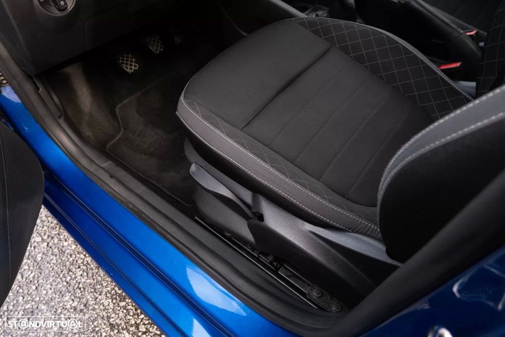 Skoda Fabia 1.0 TSI Essence - 14