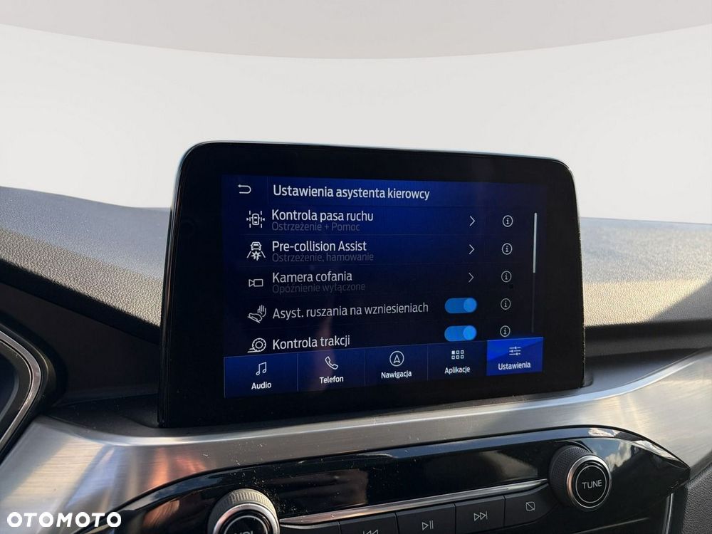 Ford Kuga - 18