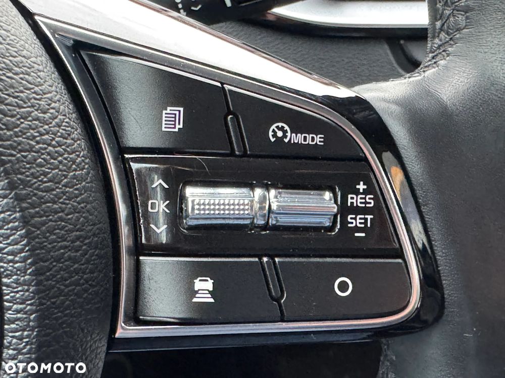 Kia Ceed 1.6 CRDi Eco-Dynamics+ (48V Mild-Hybrid) DCT7 Vision - 21