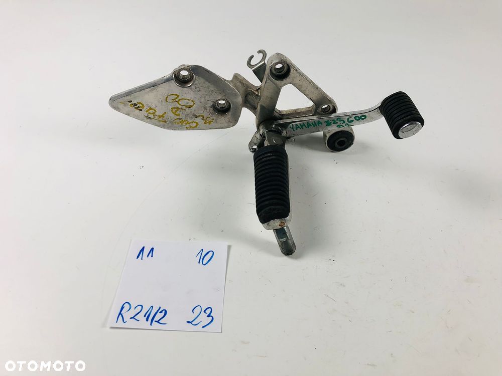 Yamaha FZ6 set prawy