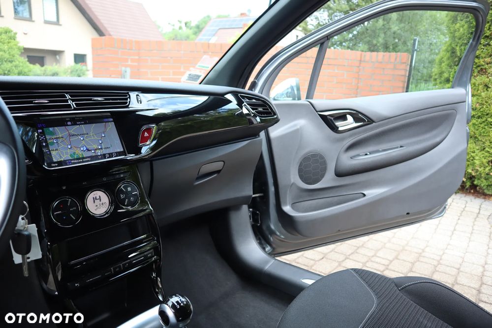 Citroën DS3 PureTech 82 SoChic - 18