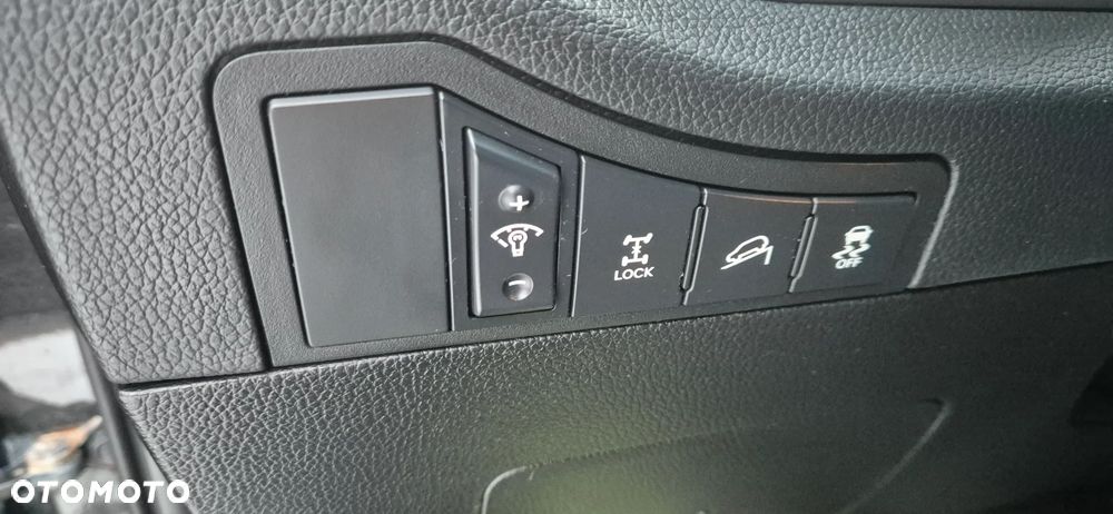 Kia Sportage 2.0 CRDI XL - 21