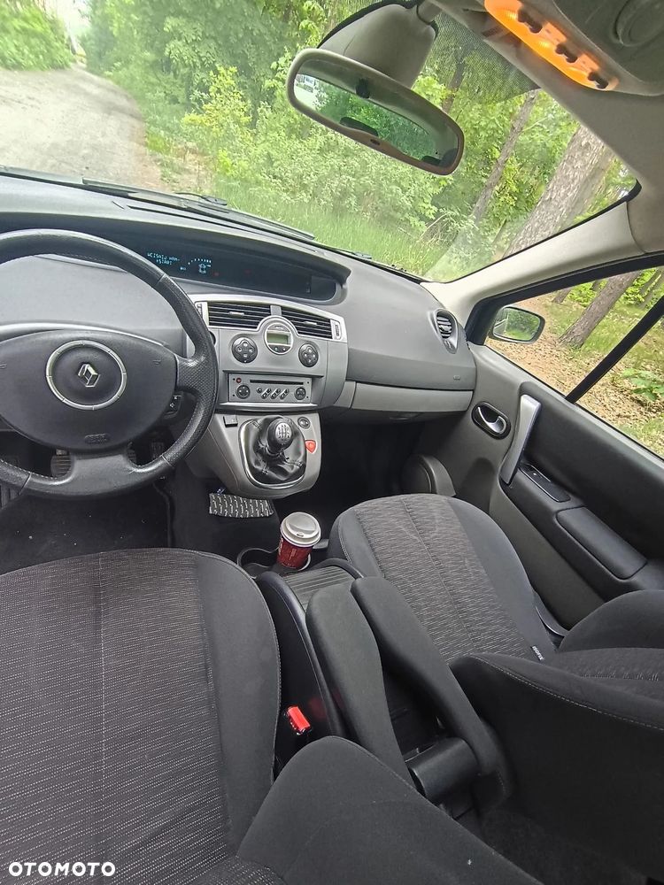 Renault Scenic 2.0 16V Expression - 6