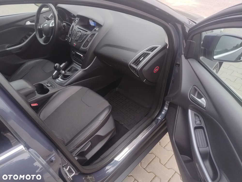 Ford Focus 1.6 EcoBoost Start-Stopp-System Titanium - 14