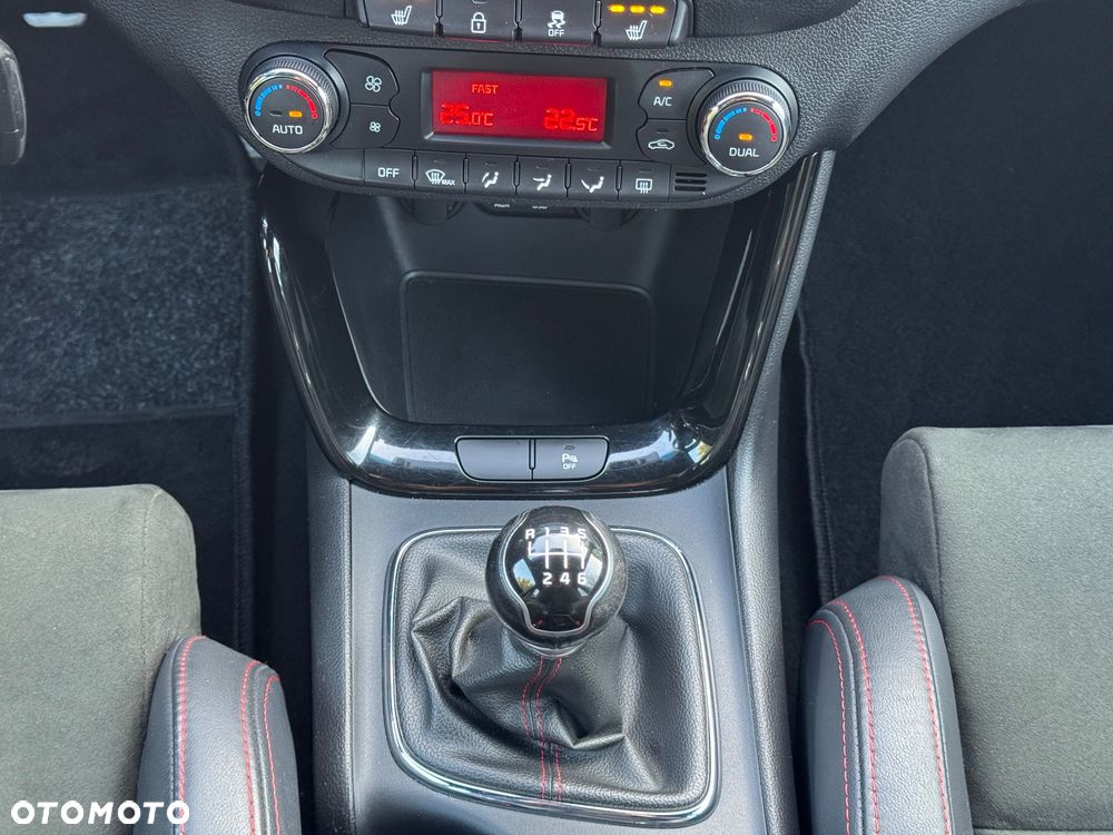 Kia Ceed 1.6 T-GDI GT-Challenge - 19