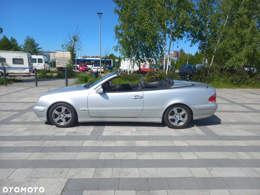 Mercedes-Benz CLK - 5